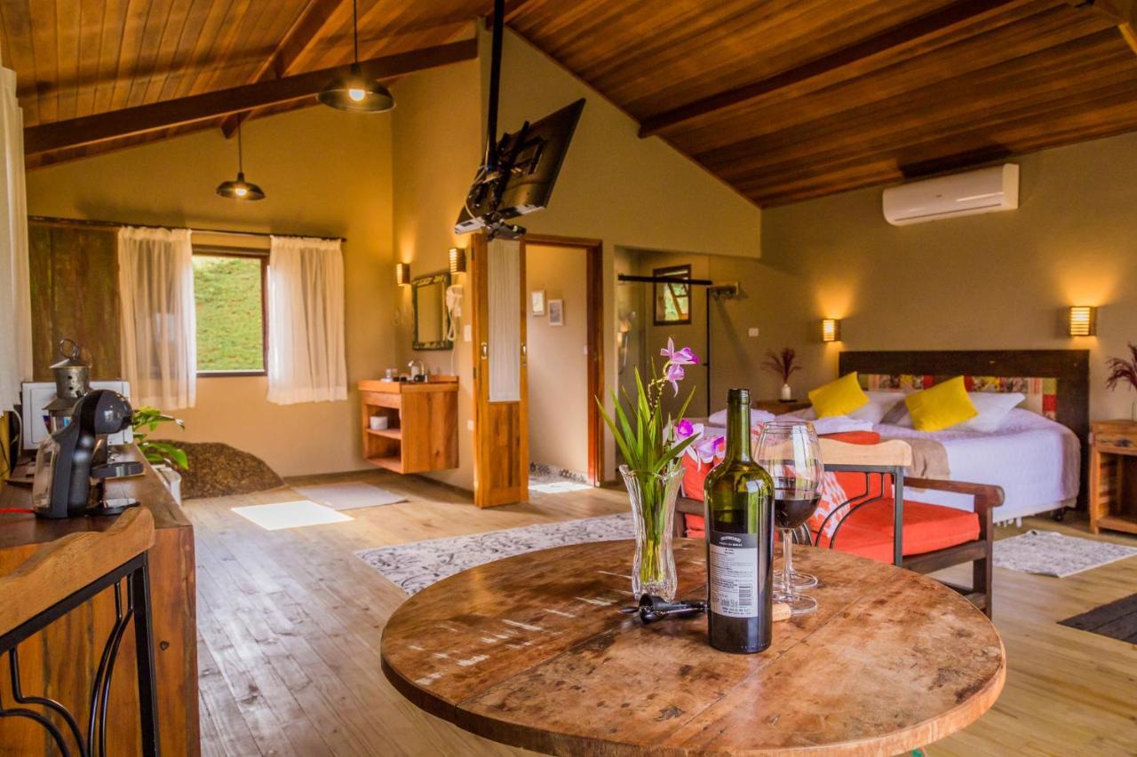 Pousada Serra Do Luar São Francisco Xavier Extérieur photo